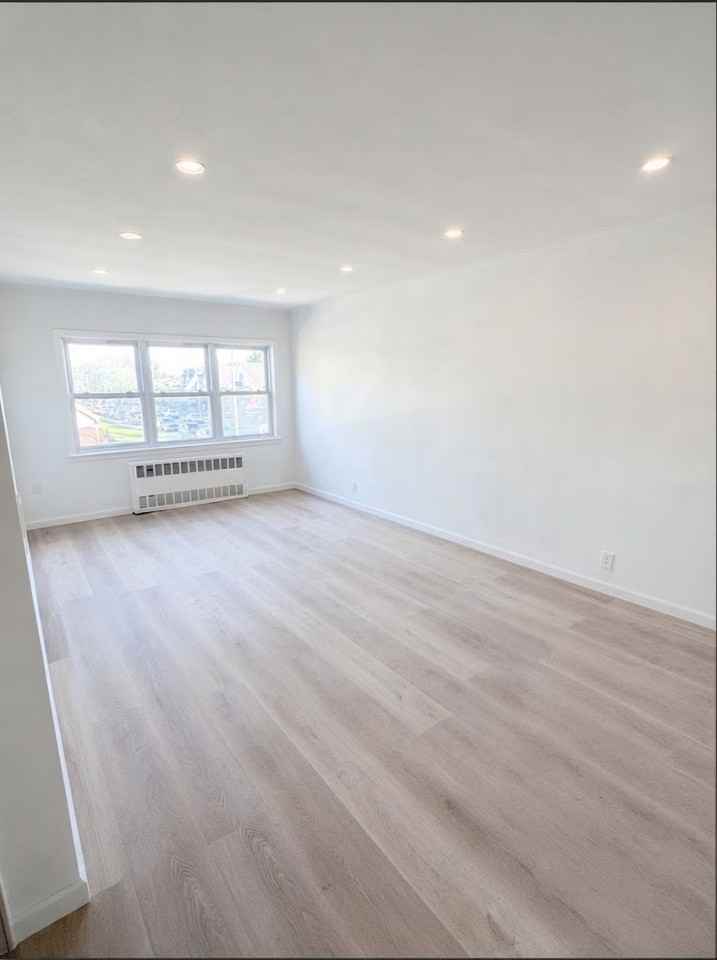 20103 48th Ave #2FL - Photo 3 of 10