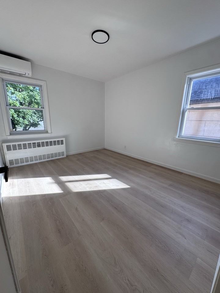 20103 48th Ave #2FL - Photo 5 of 10