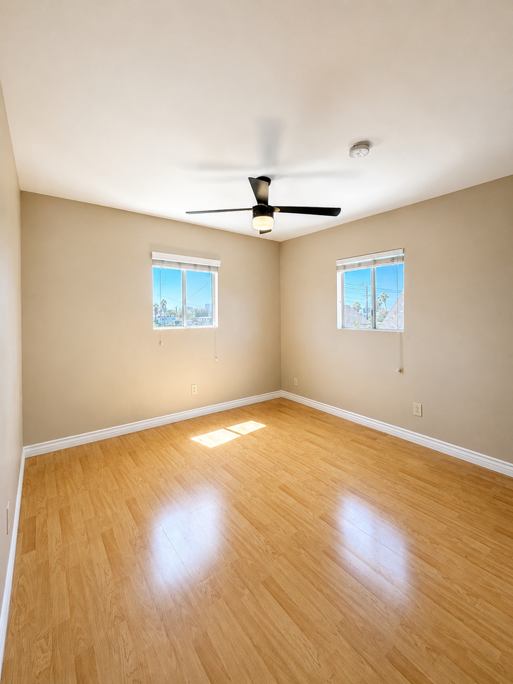 2711 Bellevue Ave #5 - Photo 4 of 15