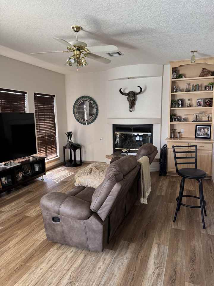 4406 Echo Canyon Rd #NA - Photo 3 of 27