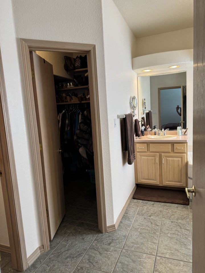 4406 Echo Canyon Rd #NA - Photo 6 of 27