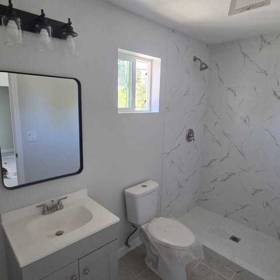 1126 E Grand Ave #1 - Photo 4 of 6
