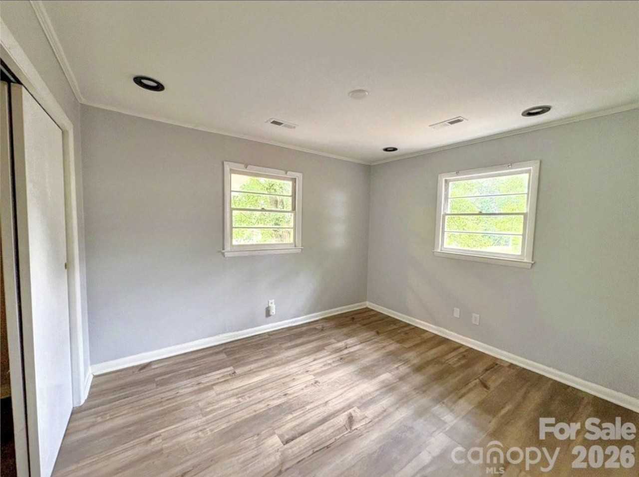 435 E Club Dr #NA - Photo 2 of 13