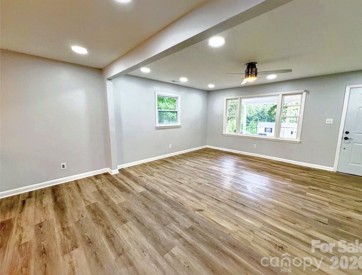 435 E Club Dr #NA - Photo 6 of 13