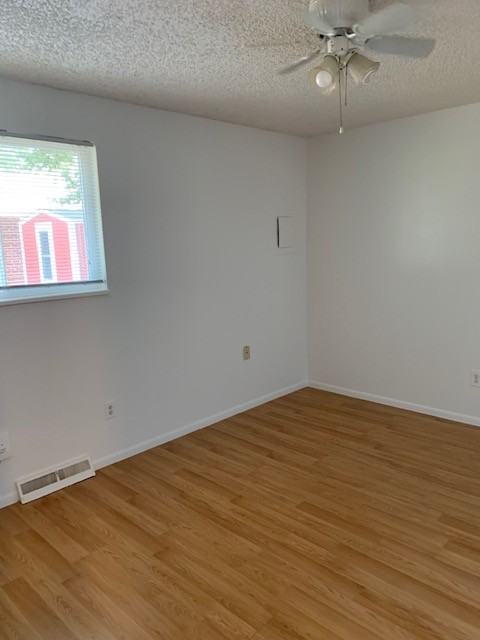 1350 Merl Pl #2 - Photo 6 of 10