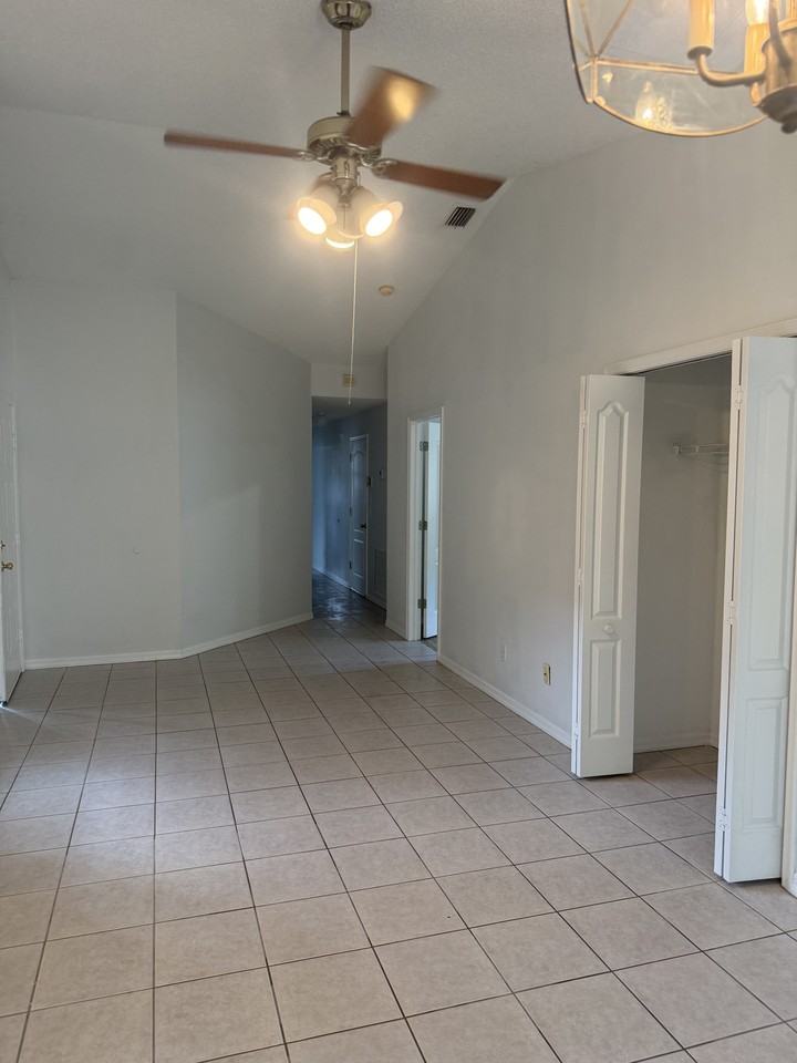 4400 Venice Dr #NA - Photo 3 of 12