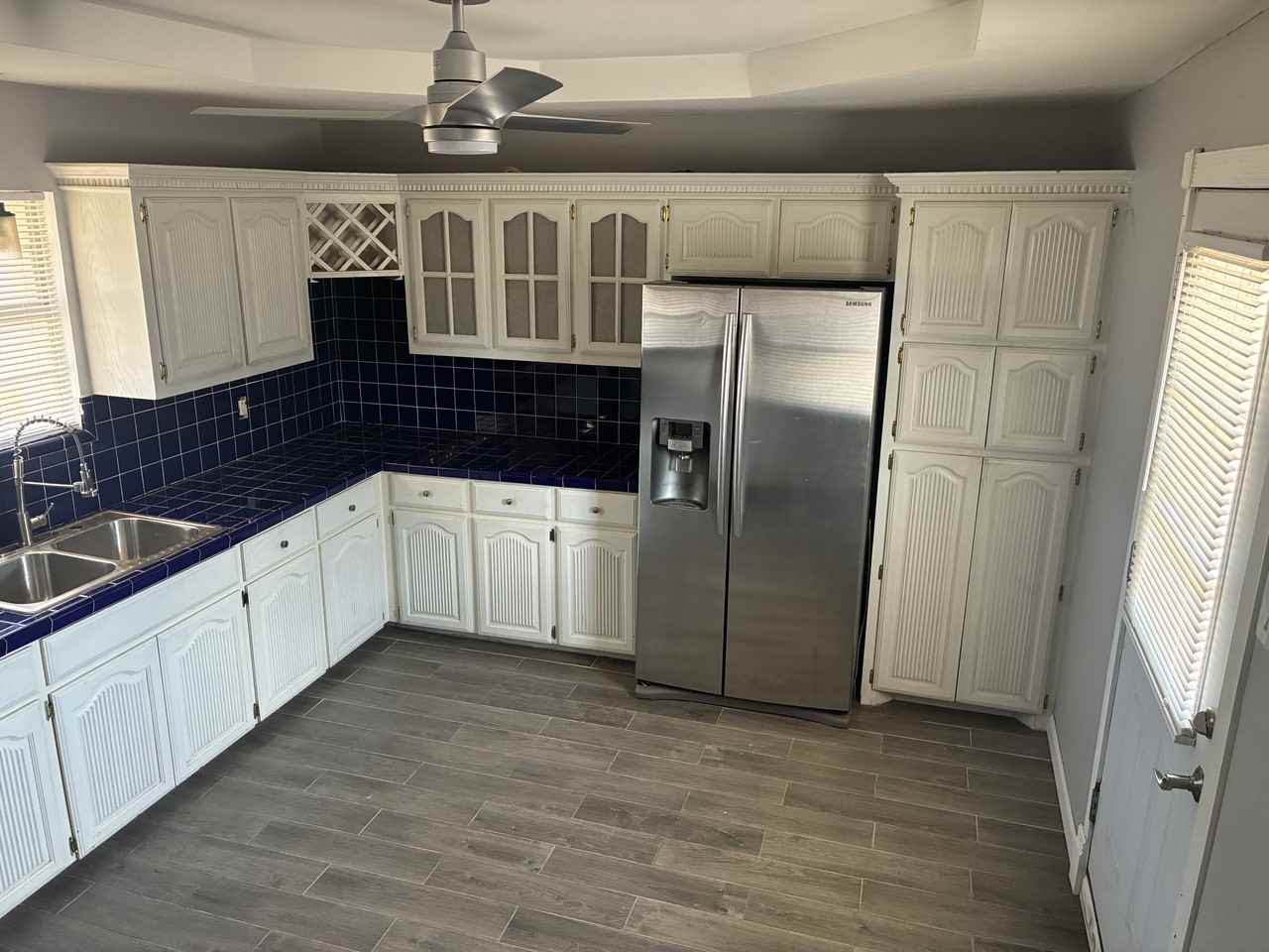 2204 E Kantunil Ave #NA - Photo 5 of 10