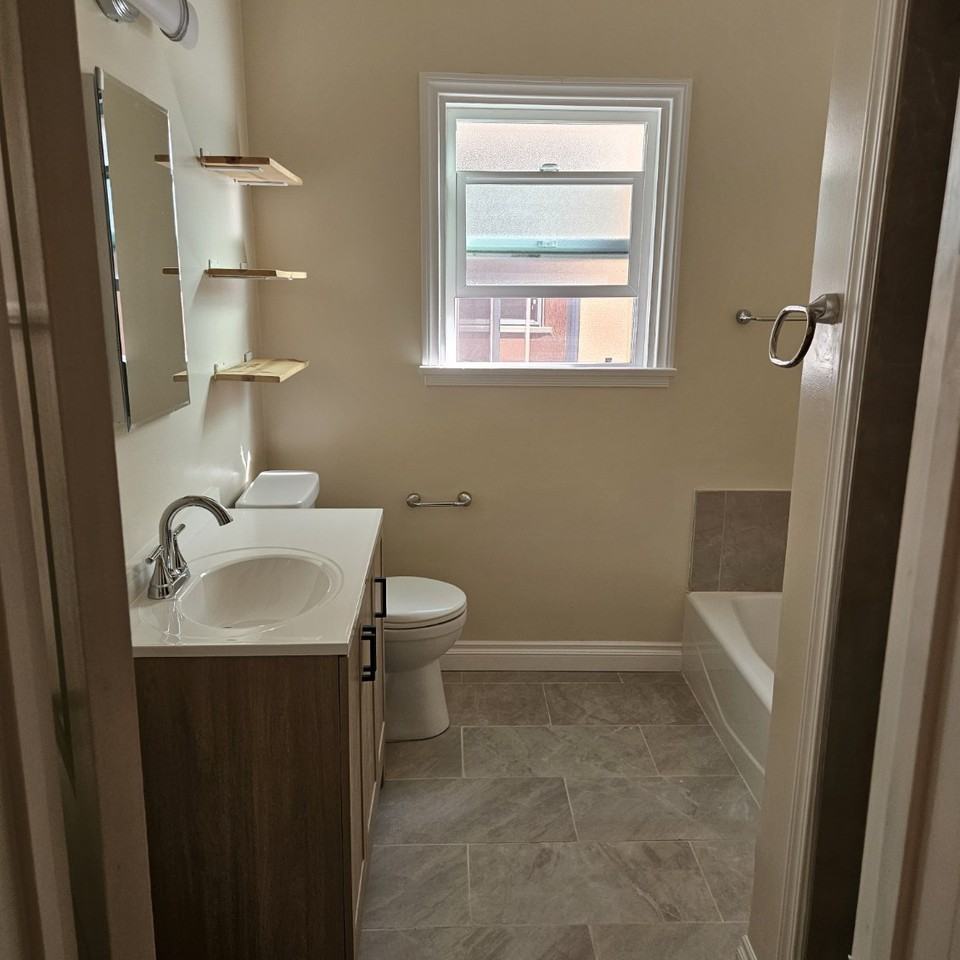 1118 S Cloverdale Ave #1116-1-2 - Photo 5 of 28