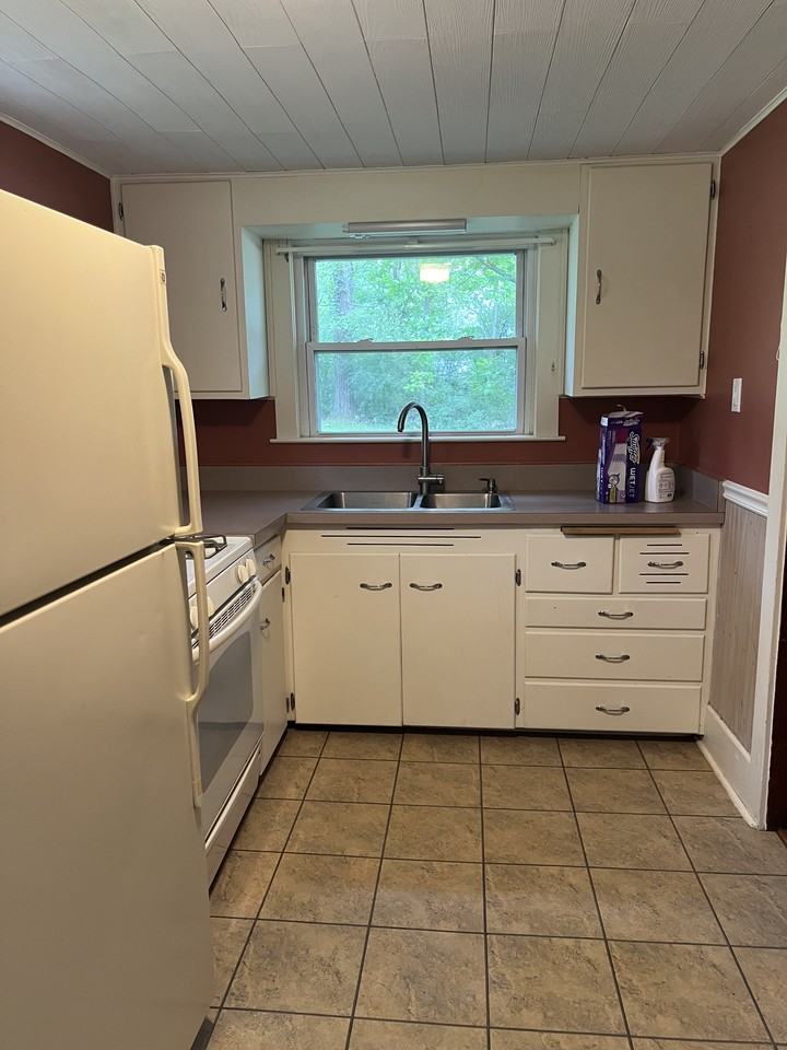 23622 S Ashland Ave #NA - Photo 3 of 8