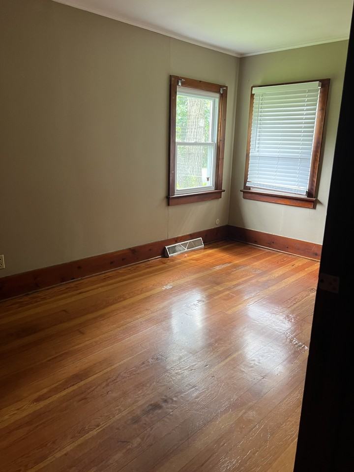 23622 S Ashland Ave #NA - Photo 5 of 8