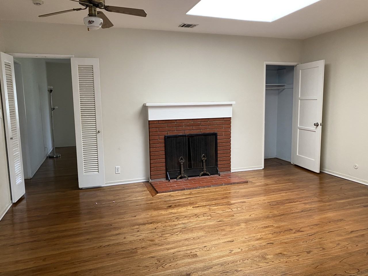 15220 Cullen St #NA - Photo 3 of 5
