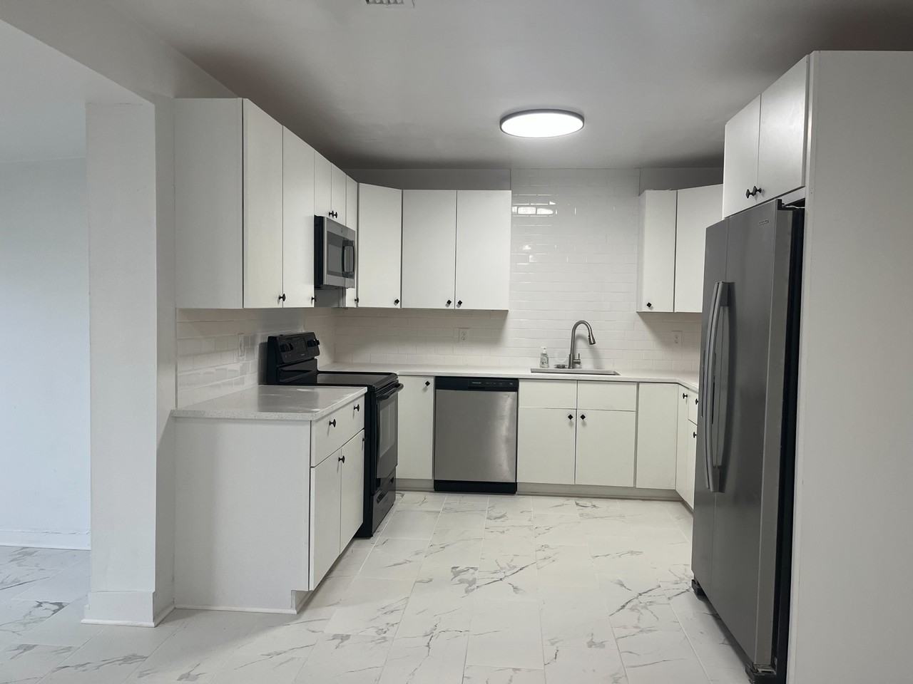 77 Anderson St #C - Photo 3 of 20