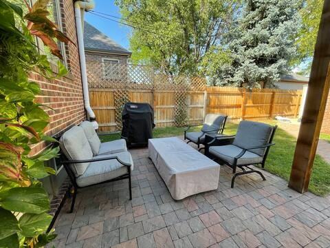 2536 N Glencoe St #NA - Photo 2 of 29