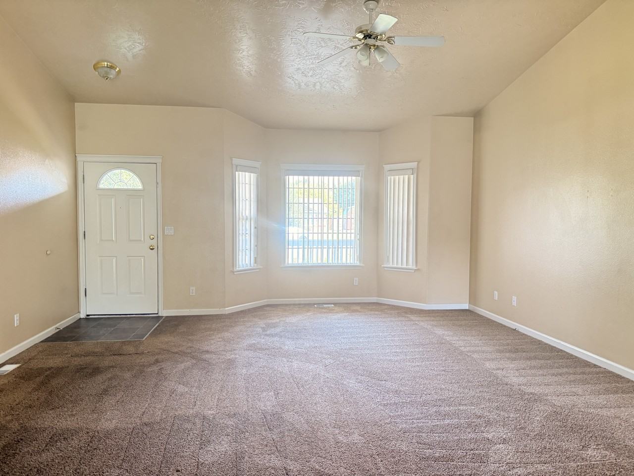 2841 N Englewood Pl #NA - Photo 3 of 8