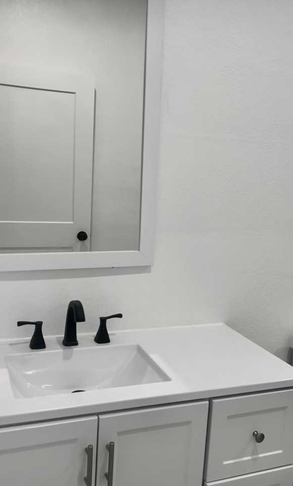 2513 Nw 19th St #6 - Photo 5 of 14
