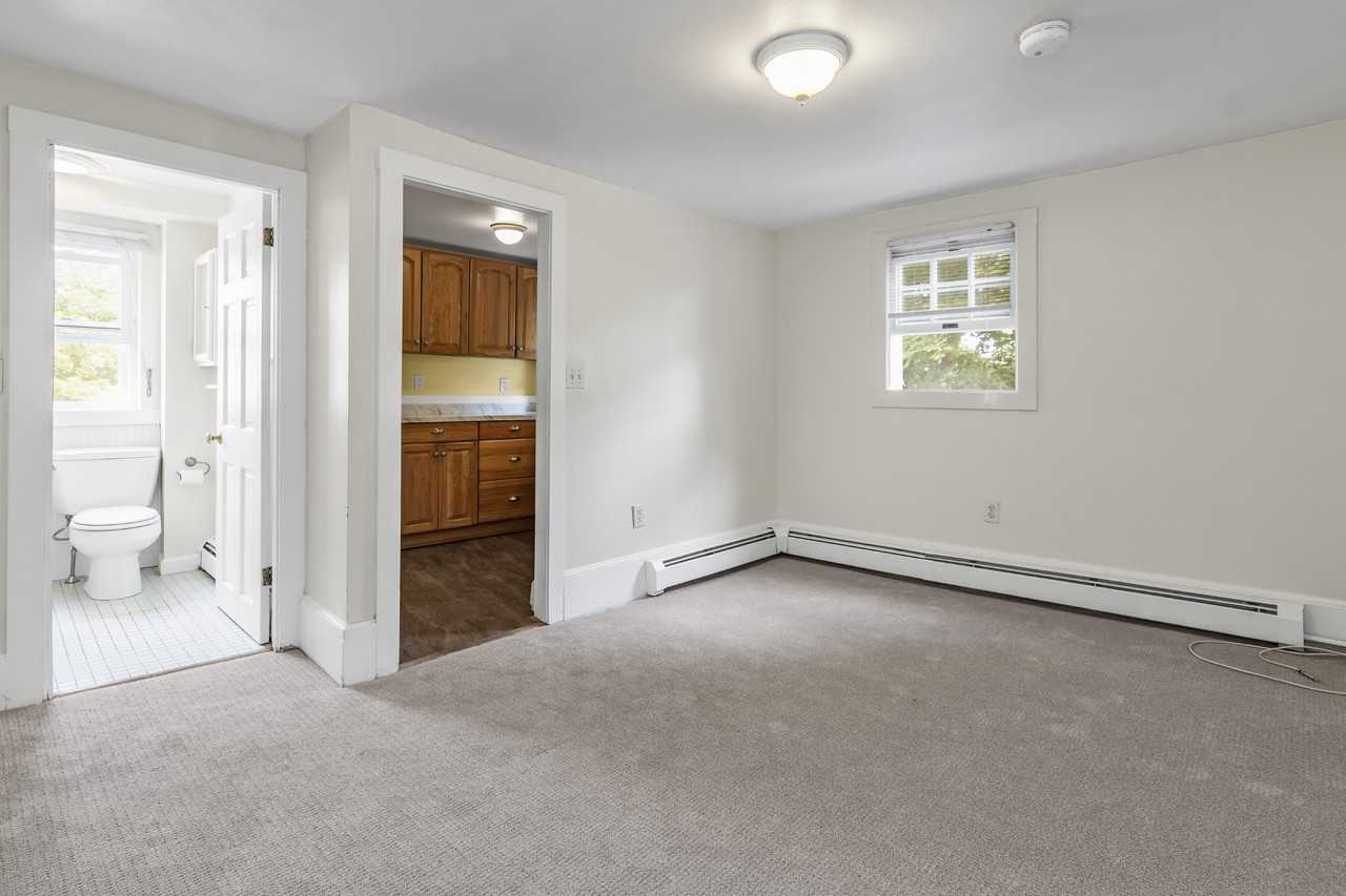 4 Pleasant St #2 - Photo 5 of 20