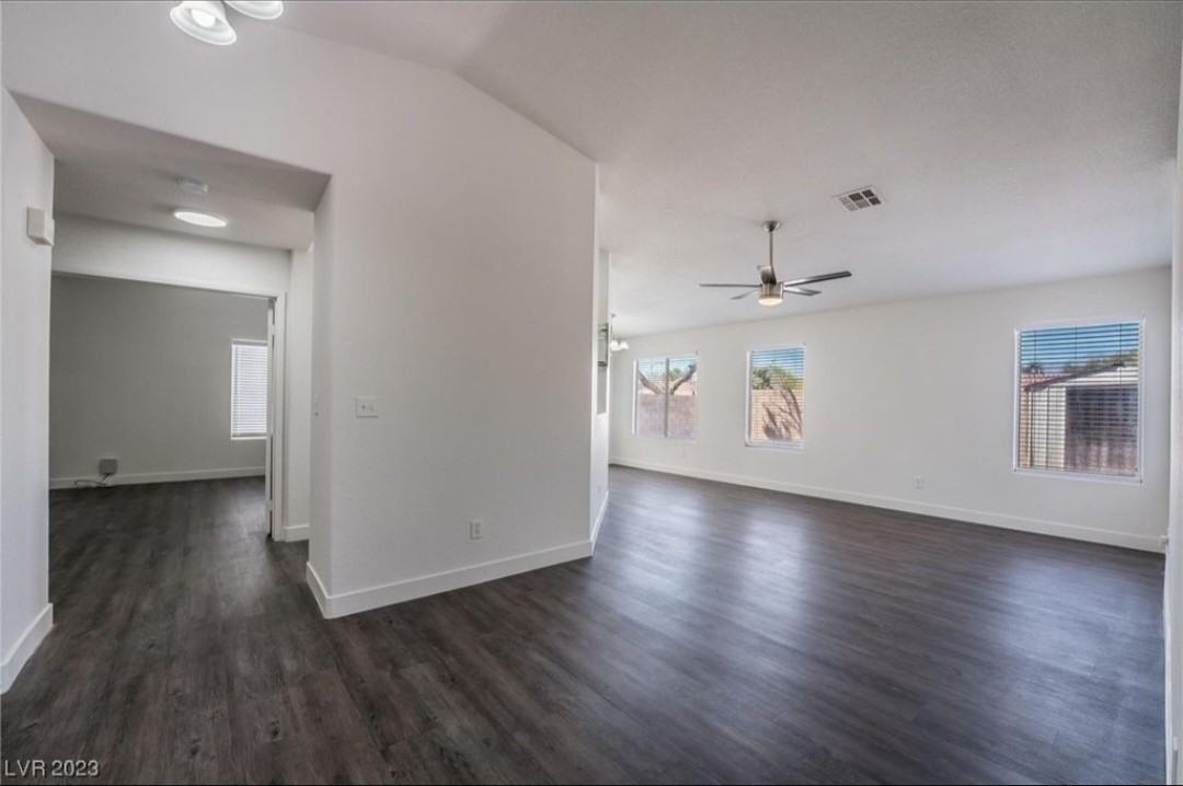 3120 Cedar Point Way #NA - Photo 4 of 32