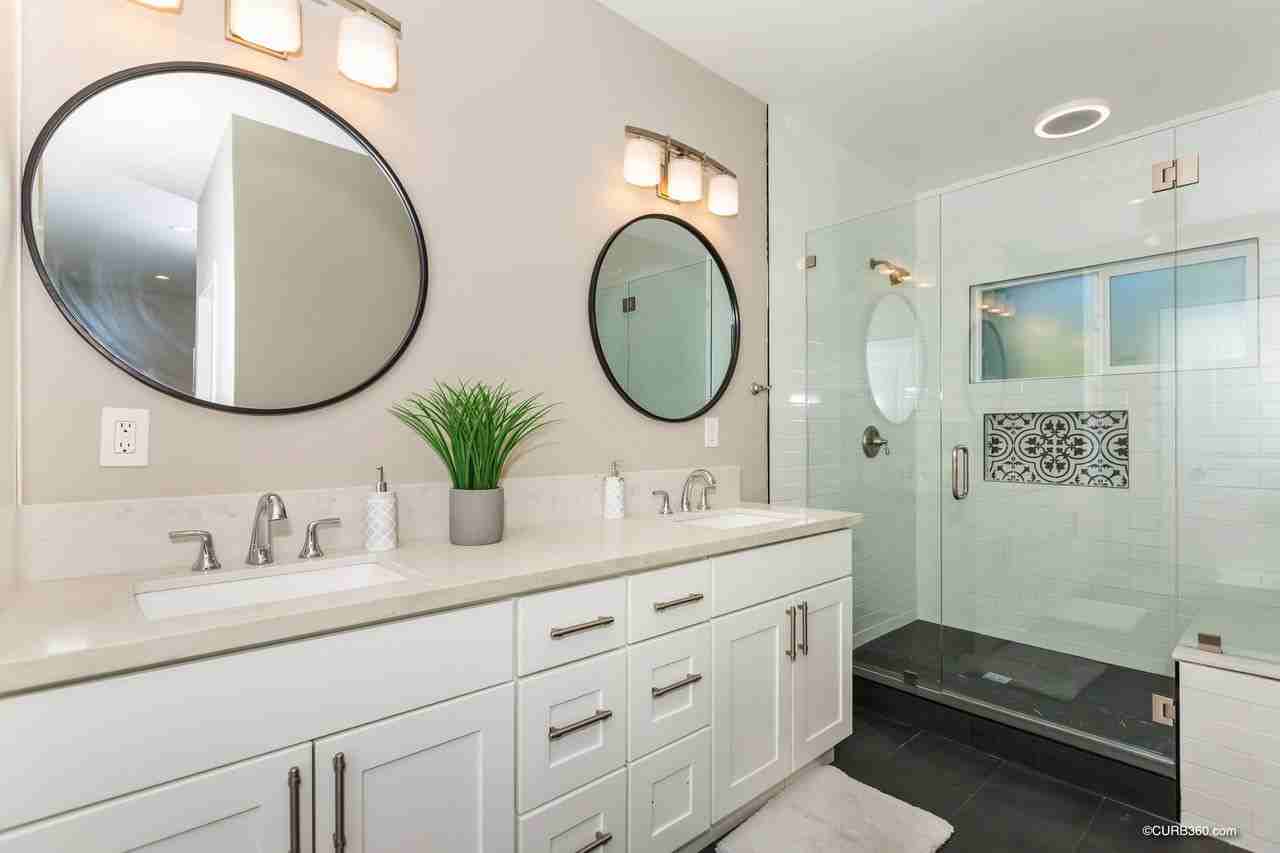 4927 W Mountain View Dr #NA - Photo 7 of 11