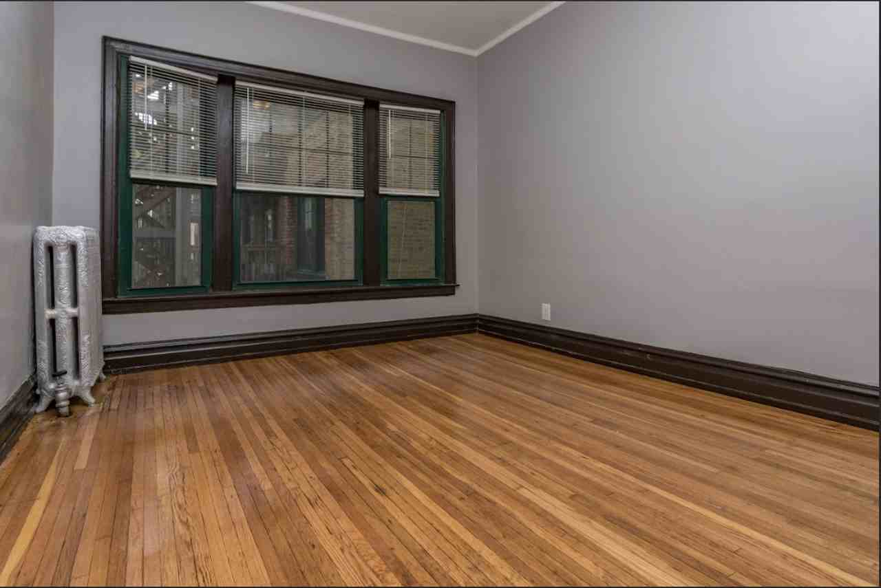4104 W Washington Blvd #2 - Photo 3 of 7
