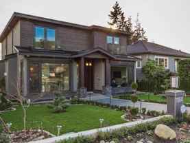 1184 Kings Avenue - Photo 1 of 1