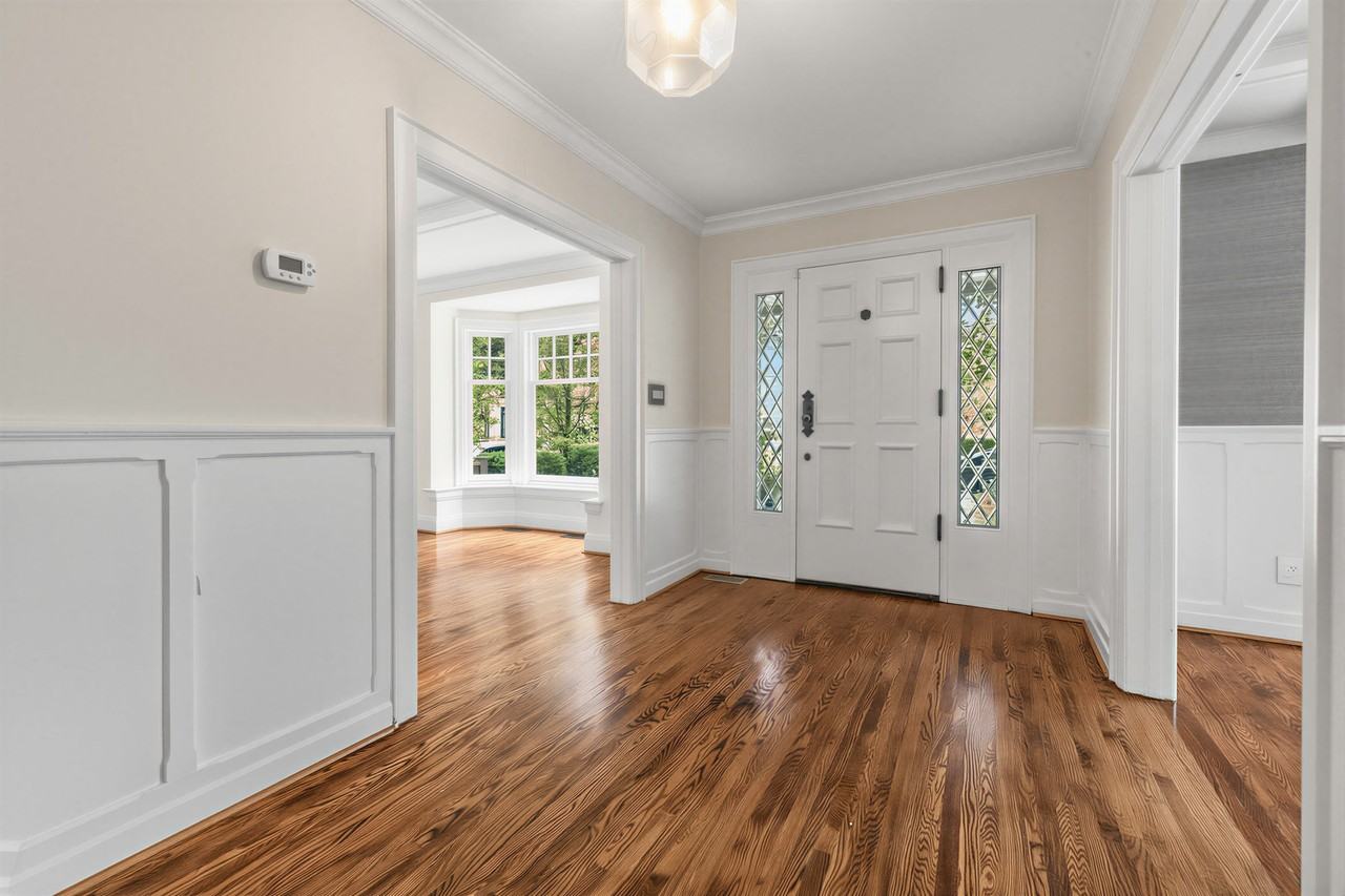 101 Garfield Avenue - Photo 5 of 53