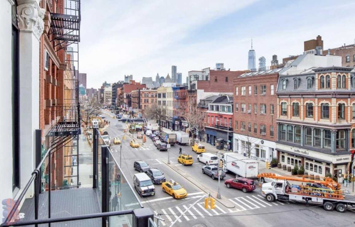 Bowery - Photo 4 of 8