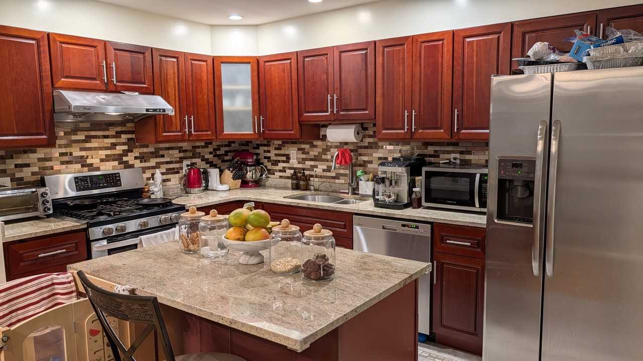 8772 25th Avenue #2f - Photo 2 of 11