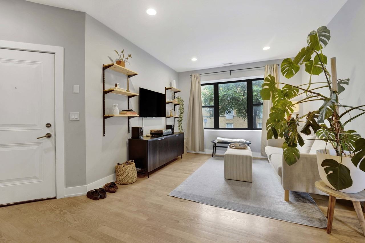 3802 W Altgeld St #301 - Photo 2 of 8