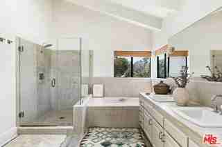 29328 Heathercliff Rd - Photo 5 of 8