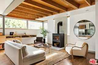 724 1/2 Superba Ct - Photo 5 of 8