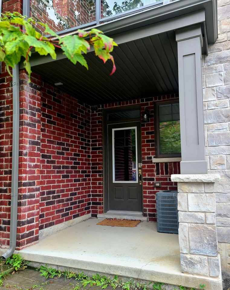8 Whaley Lane - Photo 3 of 20