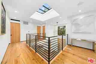 6115 W 6th St - Photo 4 of 8