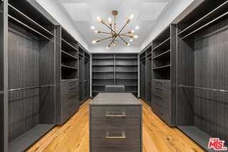 6115 W 6th St - Photo 5 of 8