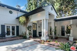 9530 Moonridge Terrace Pl - Photo 3 of 7