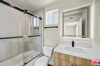 1963 N Beachwood Dr #1-2 - Photo 5 of 8