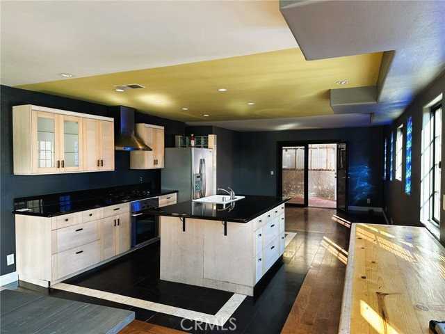3856 Udell Ct - Photo 3 of 8