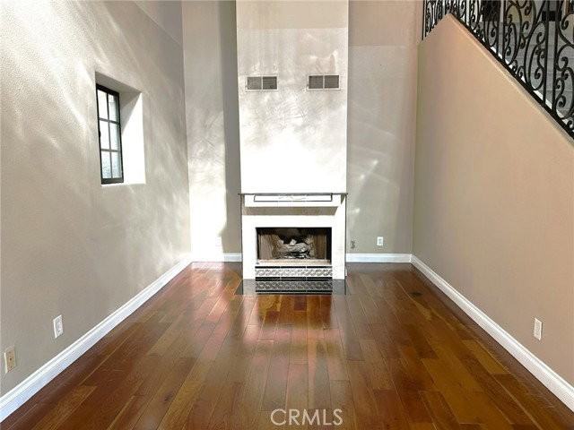 3856 Udell Ct - Photo 5 of 8