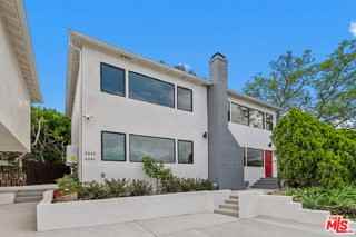 2047 Paramount Dr - Photo 3 of 8