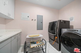 6250 Hollywood Blvd #12F - Photo 5 of 8