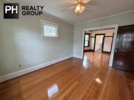 featured image of 115 Beech St #2