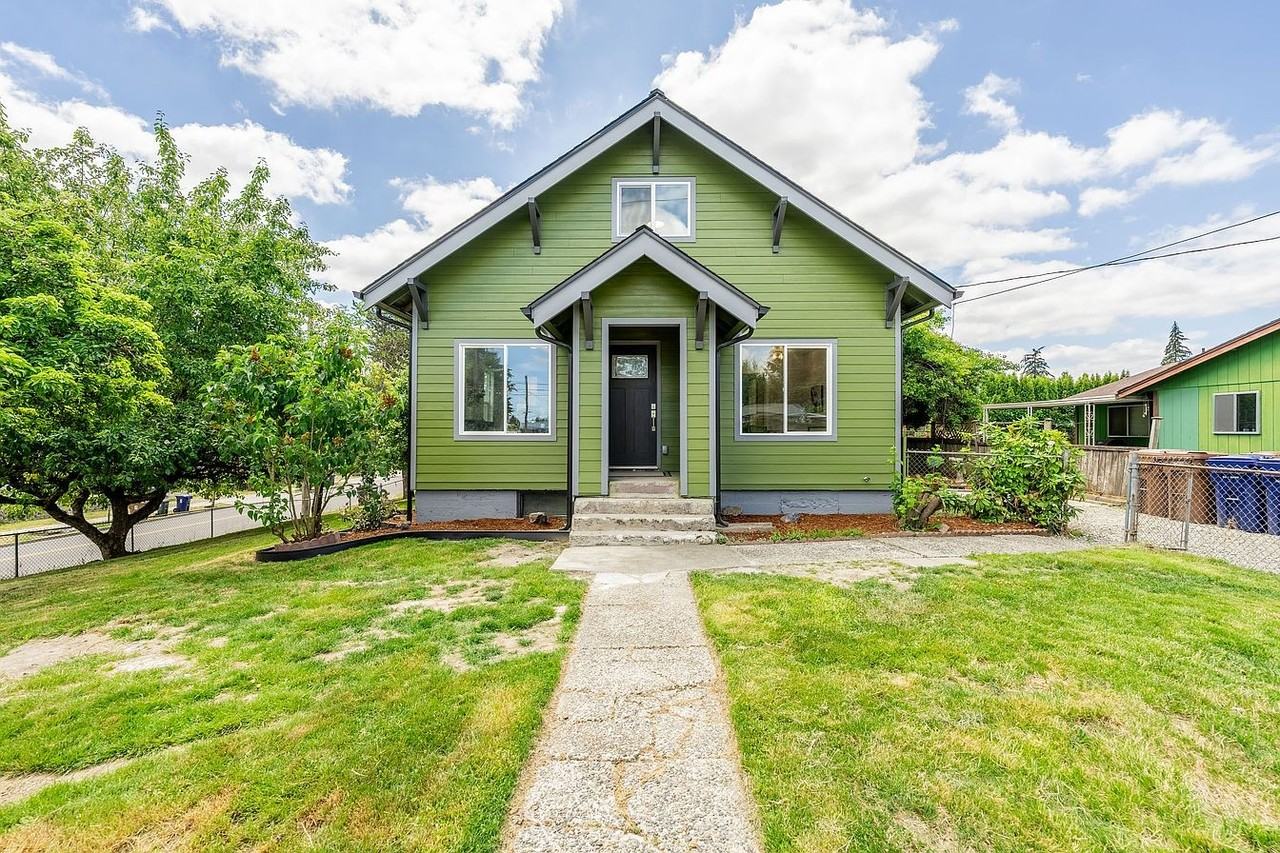 1402 South 80th Street - Photo 2 of 25