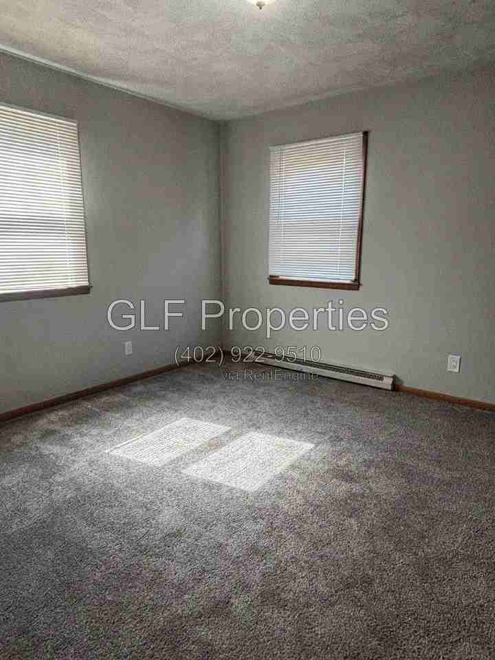 231 N 1st St #4 - Photo 2 of 5