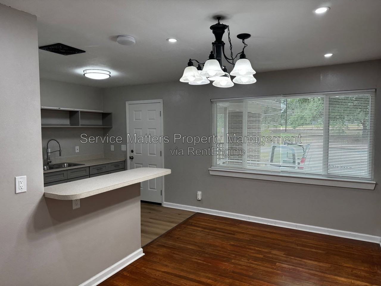 707 Woodmere Dr - Photo 6 of 21