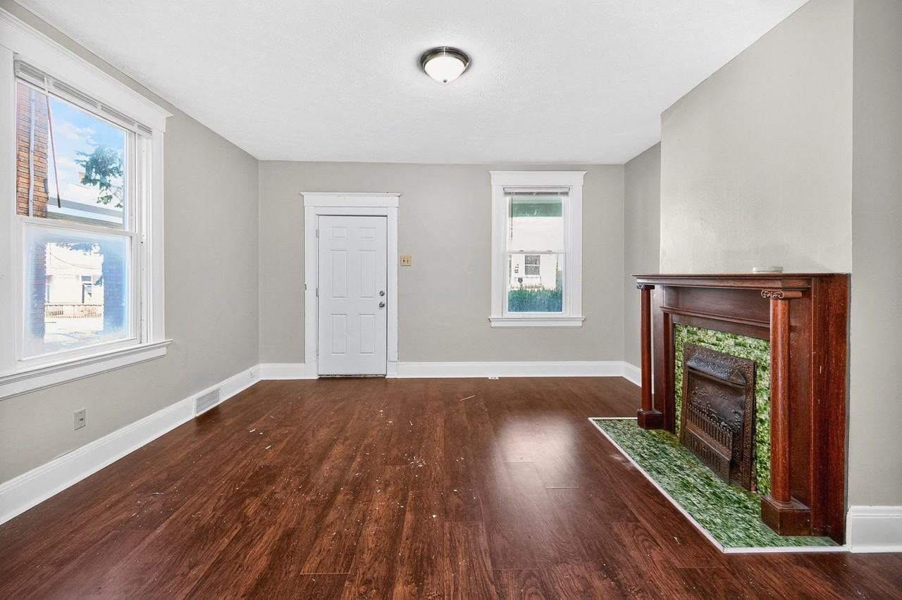 2334 Stratford Ave - Photo 2 of 31