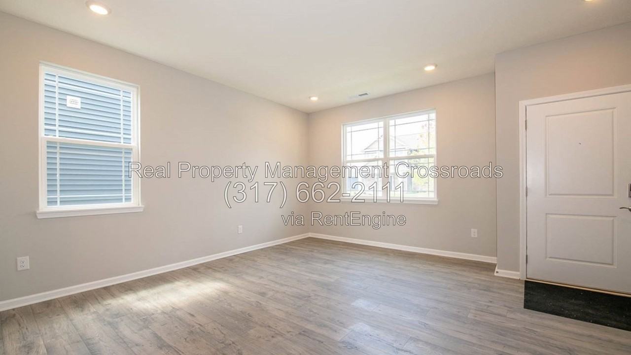2564 Plano Dr - Photo 2 of 22