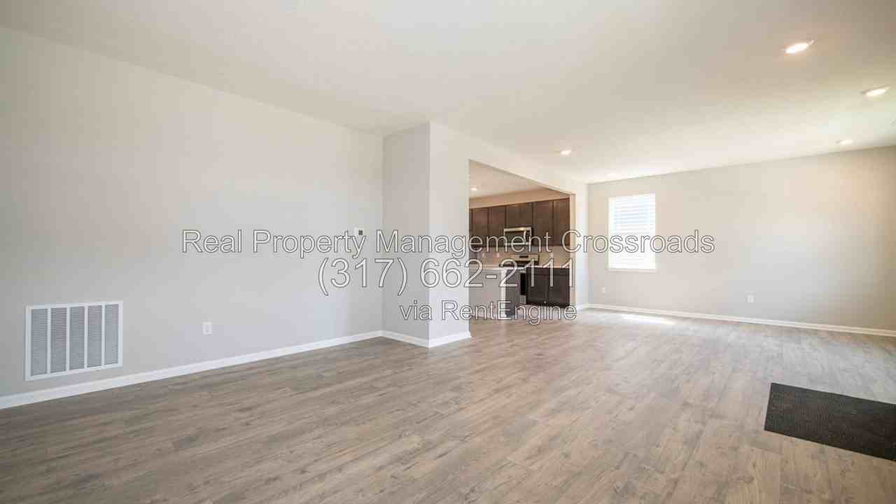 2564 Plano Dr - Photo 5 of 22