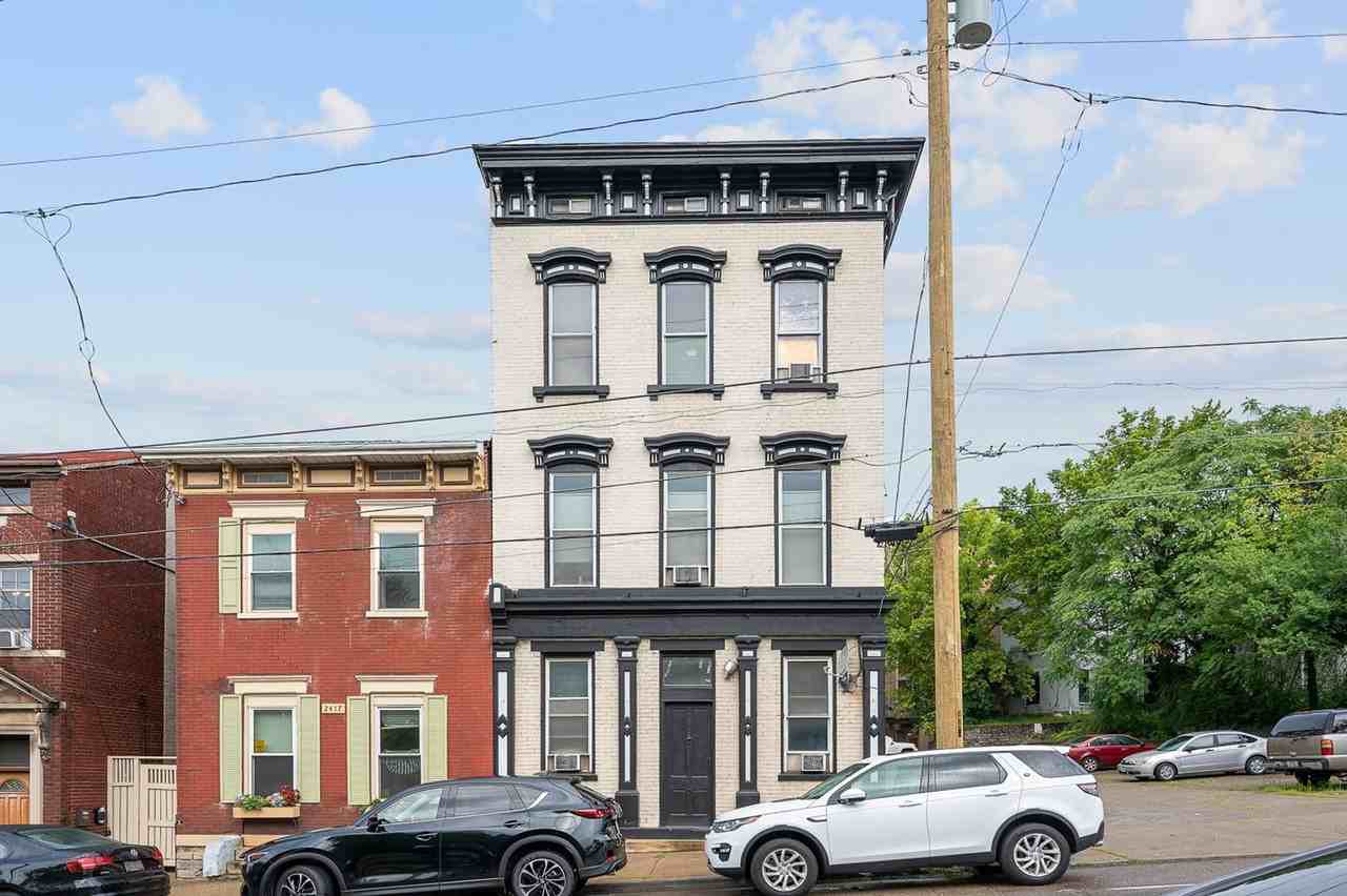 2419 Vine St #7 - Photo 3 of 3