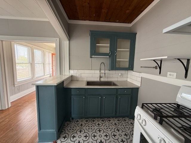 1743 Mckinley Ave - Photo 3 of 23