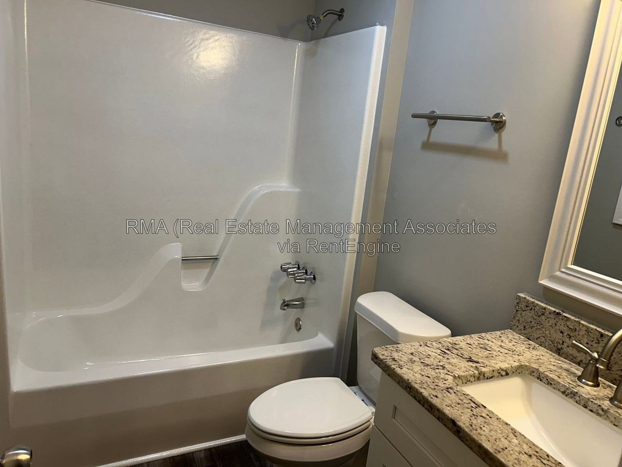 217 Griffin Park Rd - Photo 6 of 10