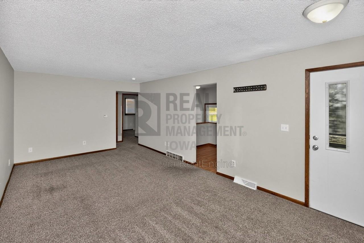 1022 Williams St #1022 - Photo 4 of 50